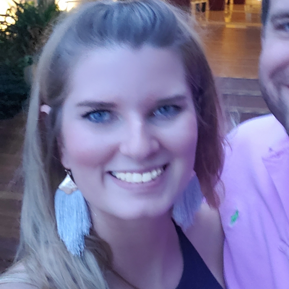 Meet your Posher, Ashley